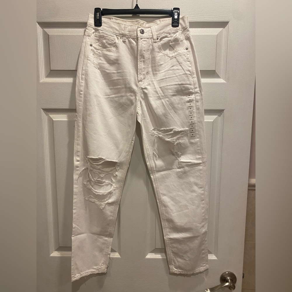 American Eagle White Jeans